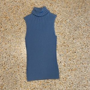 GAP Baby blue turtleneck S